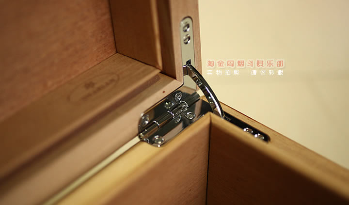 正品烟具 香港SIKARLAN雪 茄保湿木箱 75支装雪松木盒CB-223-3