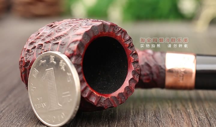 爱尔兰彼得森Peterson石楠木烟斗 2025年圣诞节纪念斗 乡土65-5