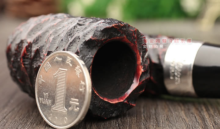 爱尔兰彼得森Peterson石楠木烟斗 2025年度纪念斗 银圈乡土雕刻-5