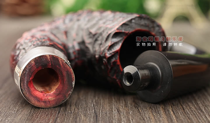 爱尔兰彼得森Peterson石楠木烟斗 2025年度纪念斗 银圈乡土雕刻-6